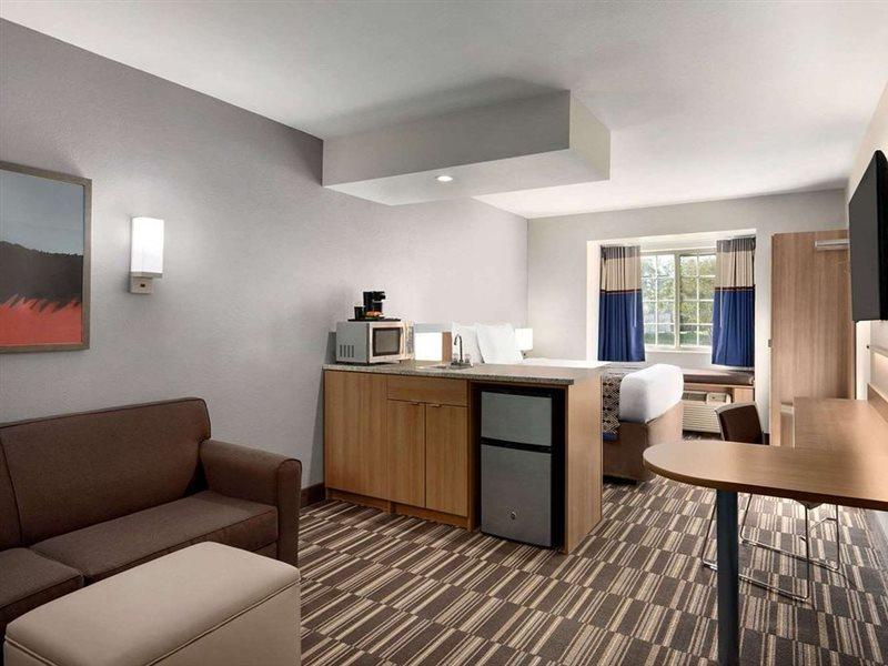 Microtel Inn & Suites Baton Rouge Esterno foto