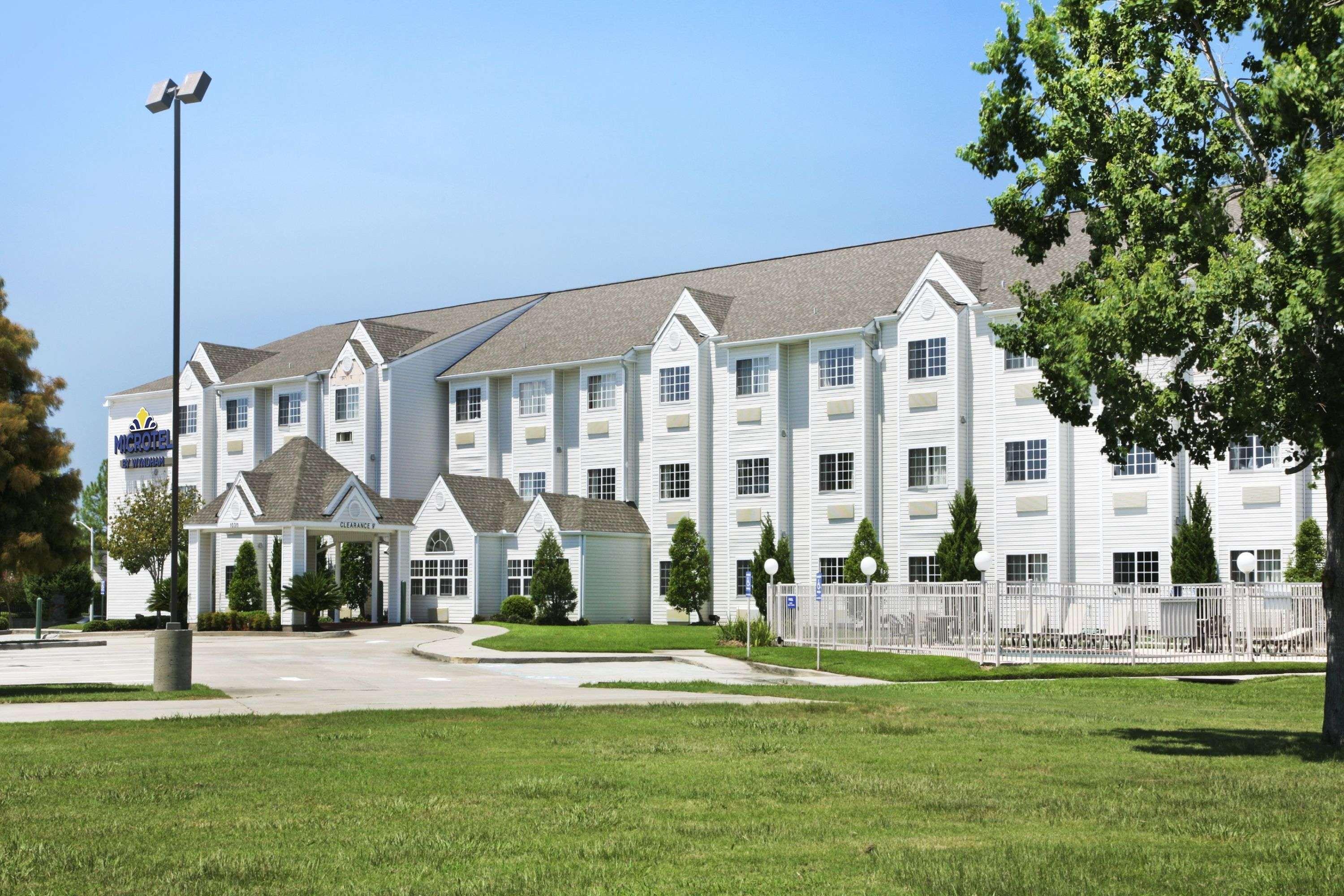 Microtel Inn & Suites Baton Rouge Esterno foto