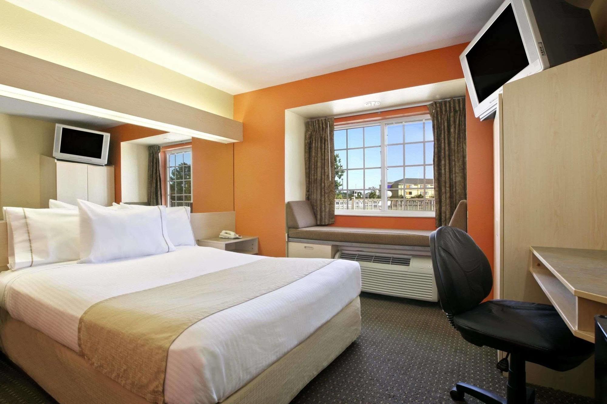 Microtel Inn & Suites Baton Rouge Esterno foto
